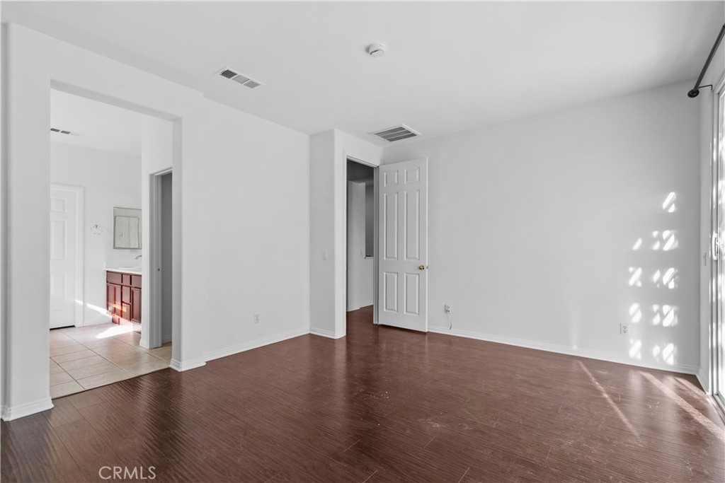1673 Jade Moon Property Photo 12