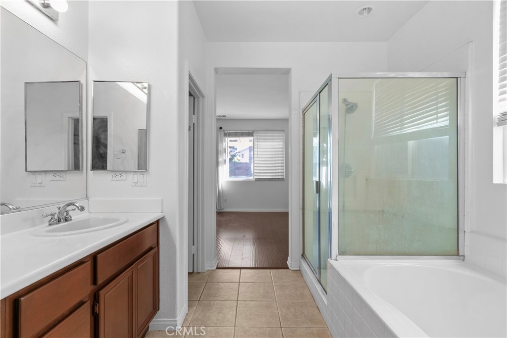 1673 Jade Moon Property Photo 17