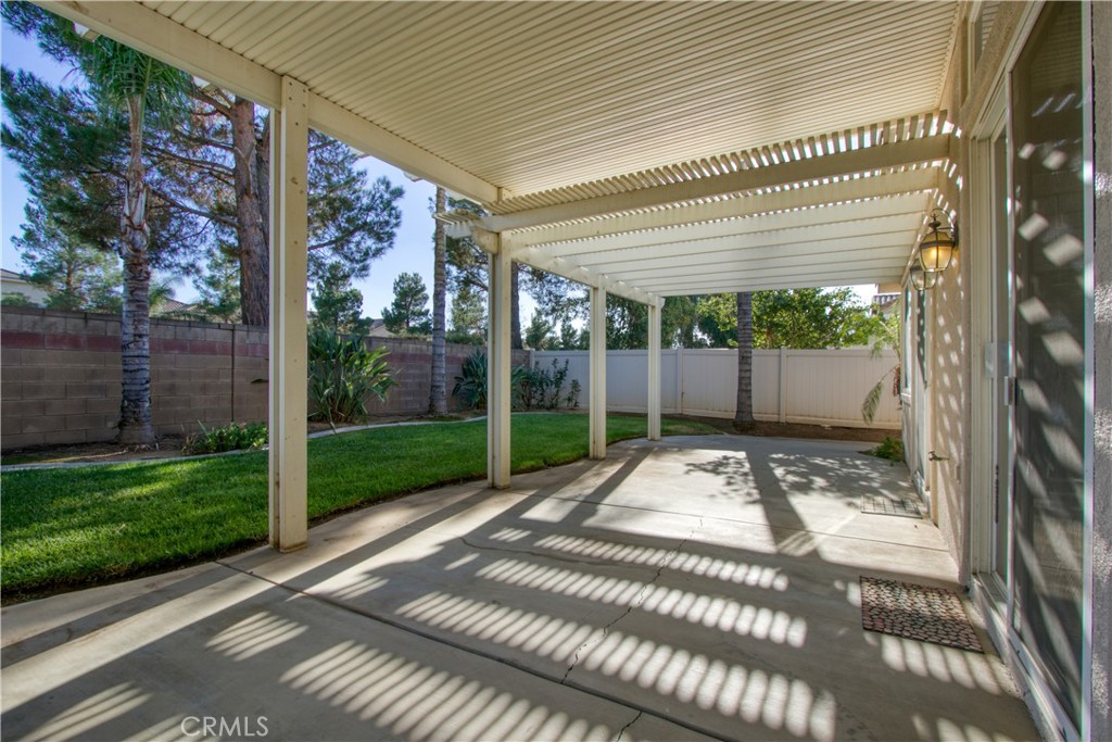 1673 Jade Moon Property Photo 28