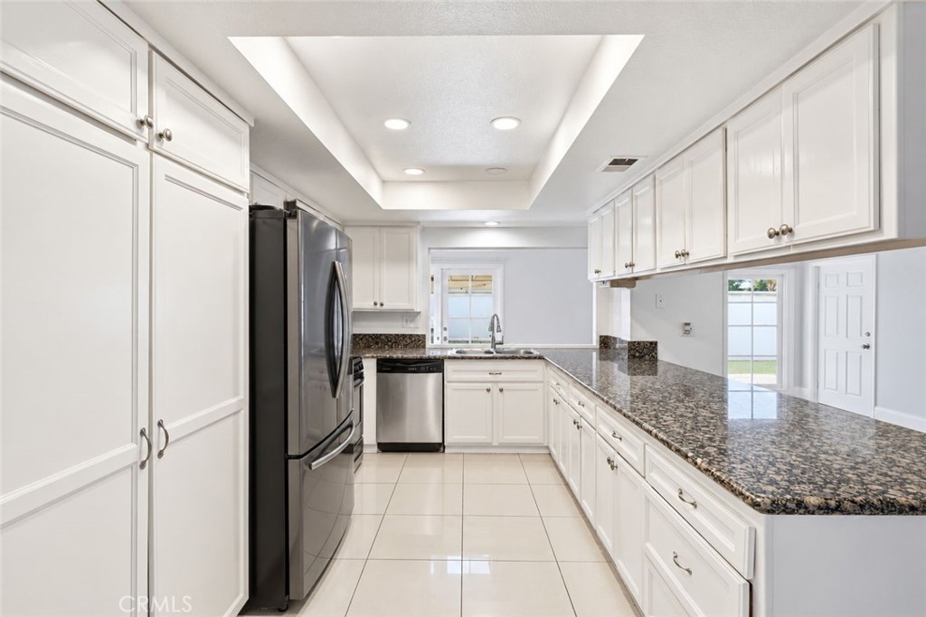 22574 Kentfield Property Photo 14