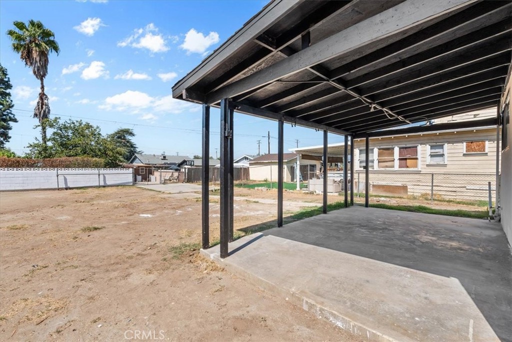 1011 Tribune Property Photo 24