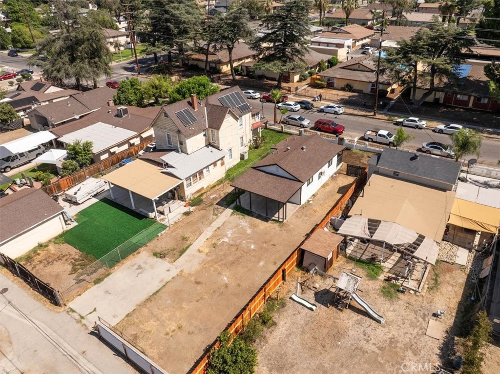 1011 Tribune Property Photo 33