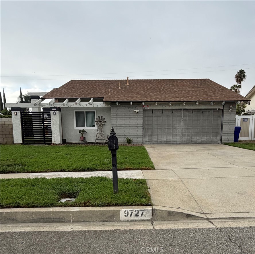 9727 Palo Alto St Property Photo 1