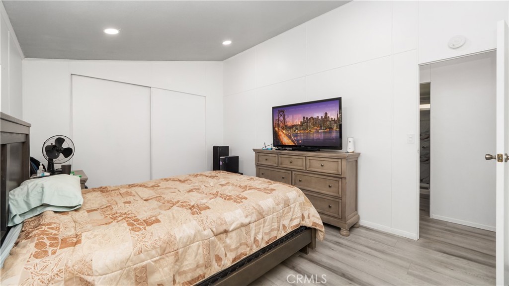 228 N La Paloma Avenue Property Photo 10