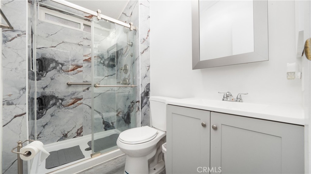 228 N La Paloma Avenue Property Photo 12