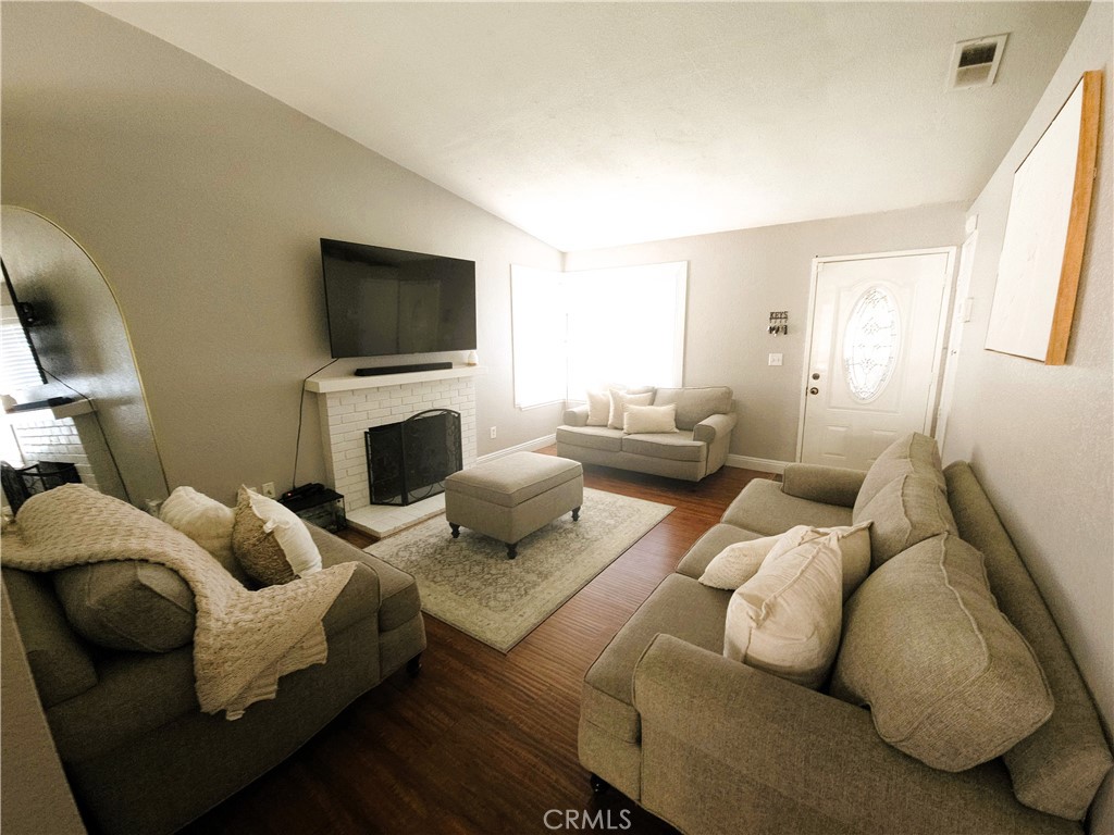750 W Mariposa Drive Property Photo 8