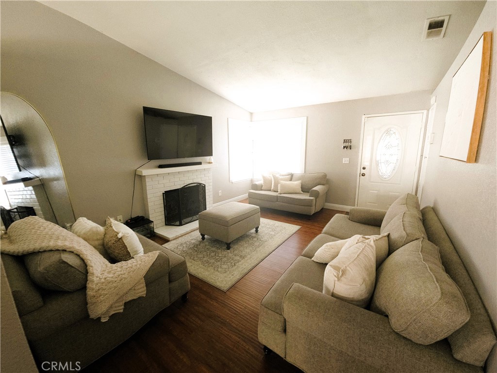 750 W Mariposa Drive Property Photo 8