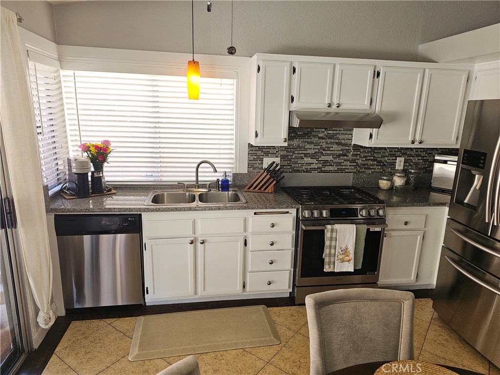 750 W Mariposa Drive Property Photo 15
