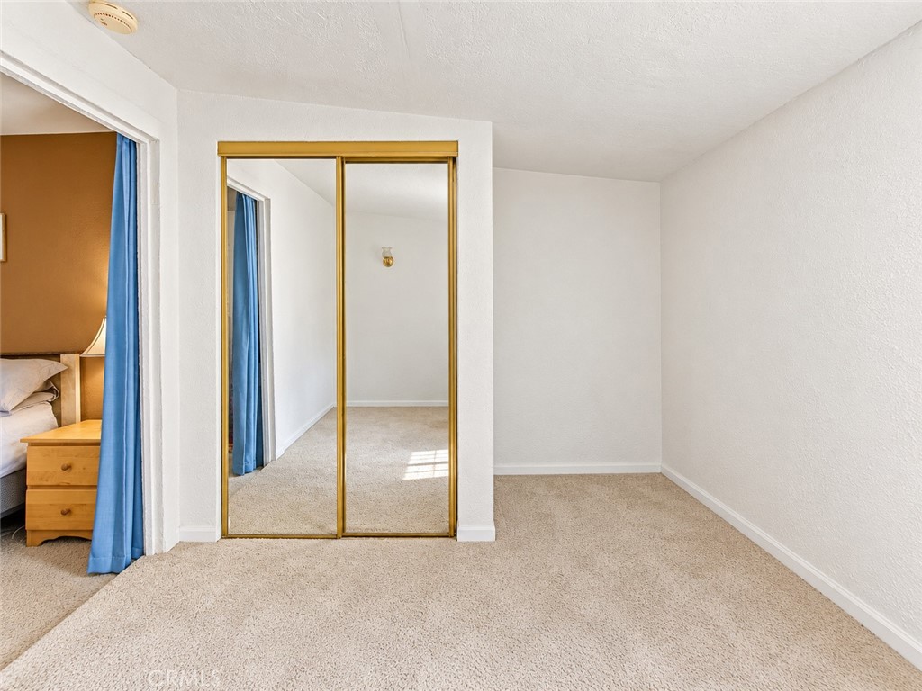 128 N Sandalwood Avenue Property Photo 41