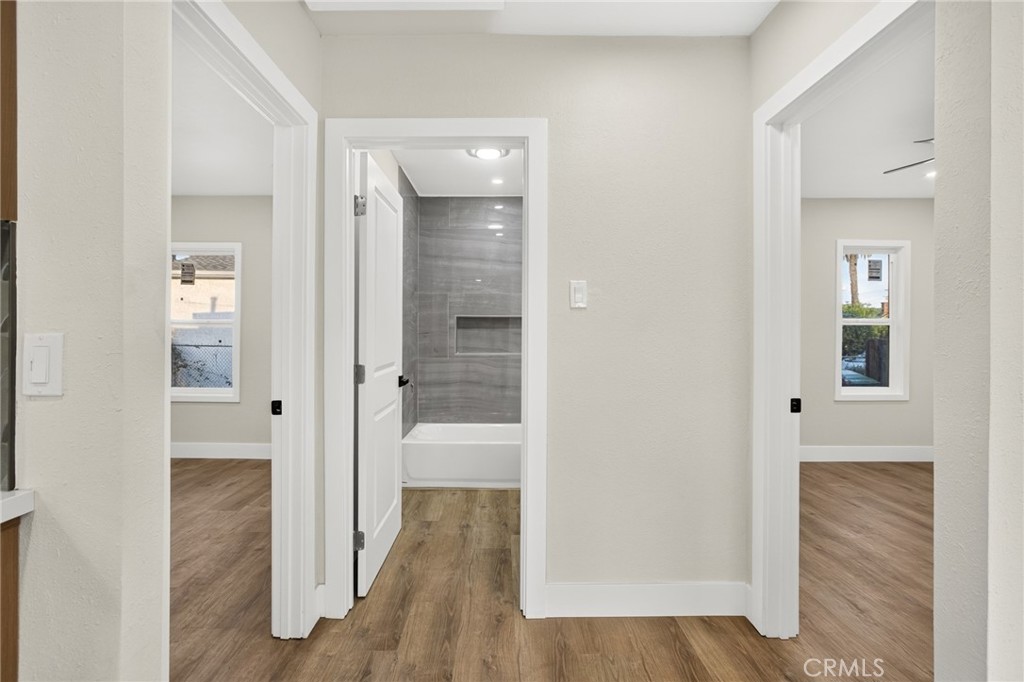 1116 W 76th Street Property Photo 12