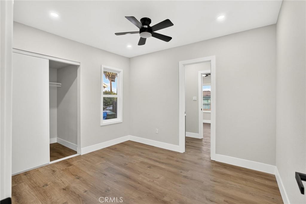 1116 W 76th Street Property Photo 17