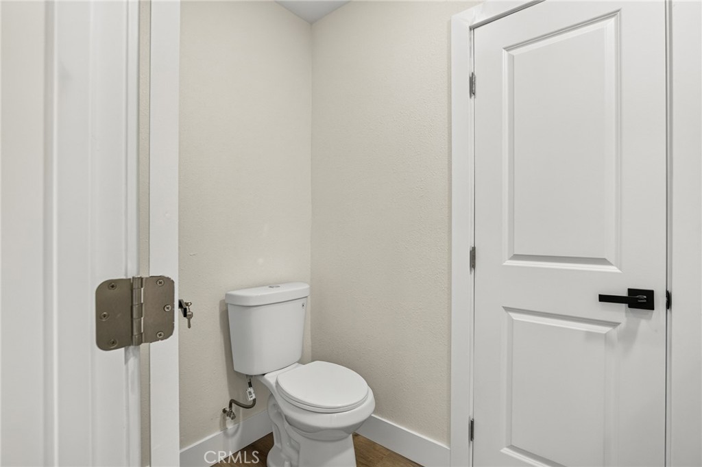 1116 W 76th Street Property Photo 20