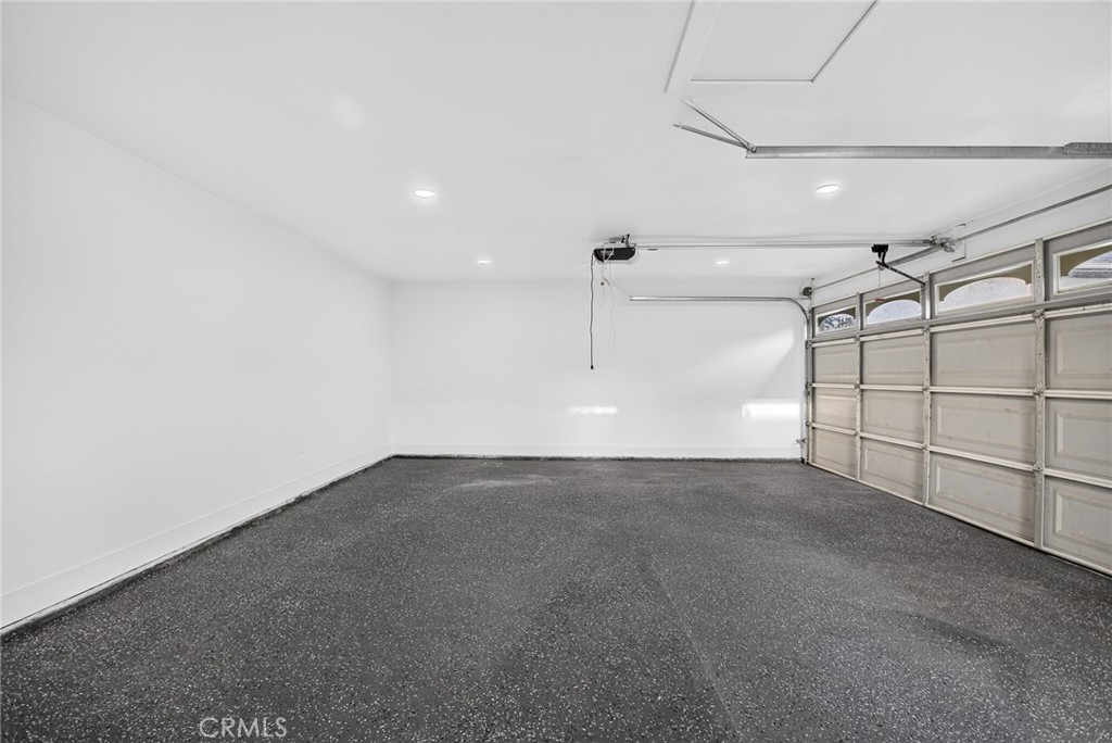 1116 W 76th Street Property Photo 26