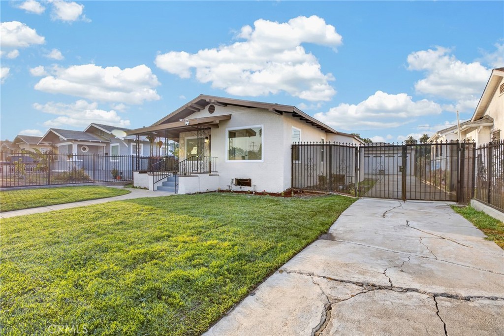 1116 W 76th Street Property Photo 31