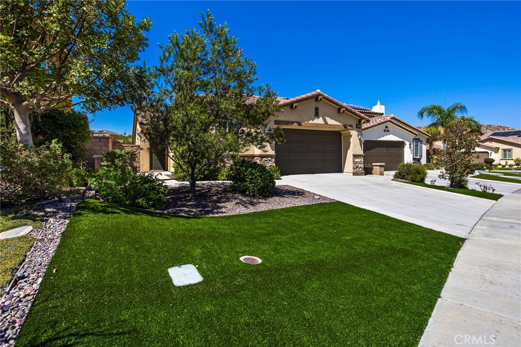 36451 Chervil Court Property Photo 3