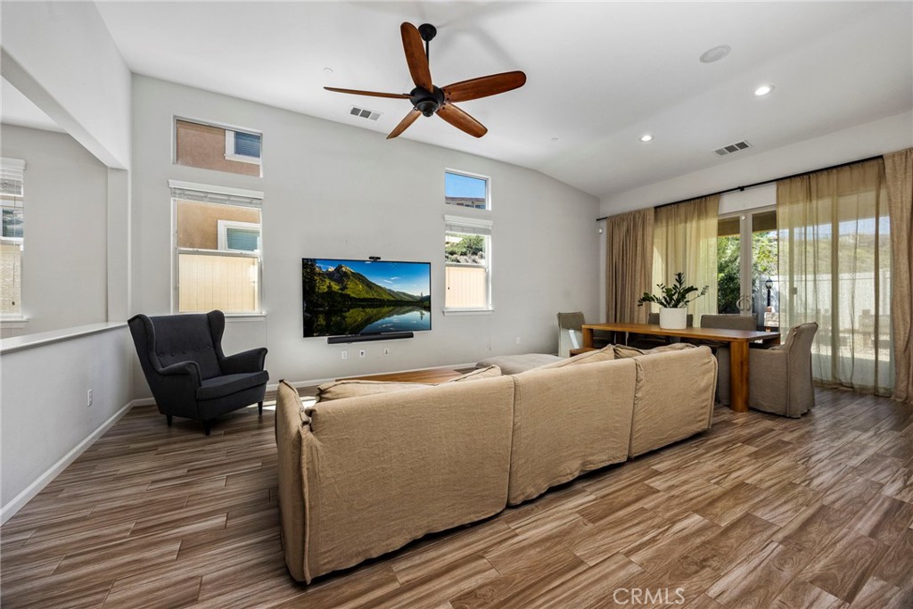 36451 Chervil Court Property Photo 4