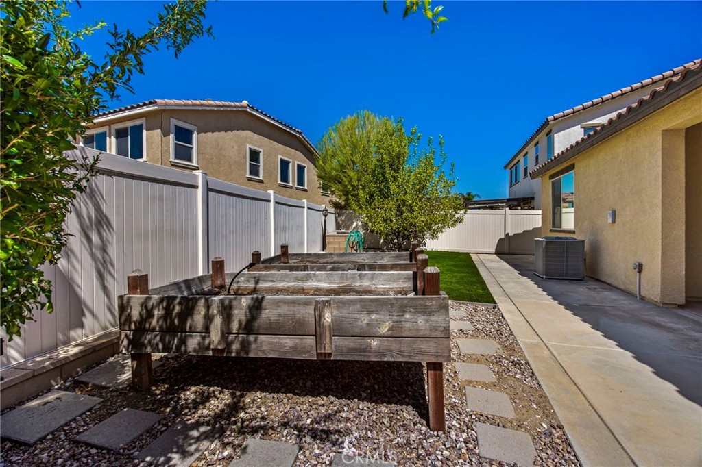 36451 Chervil Court Property Photo 34