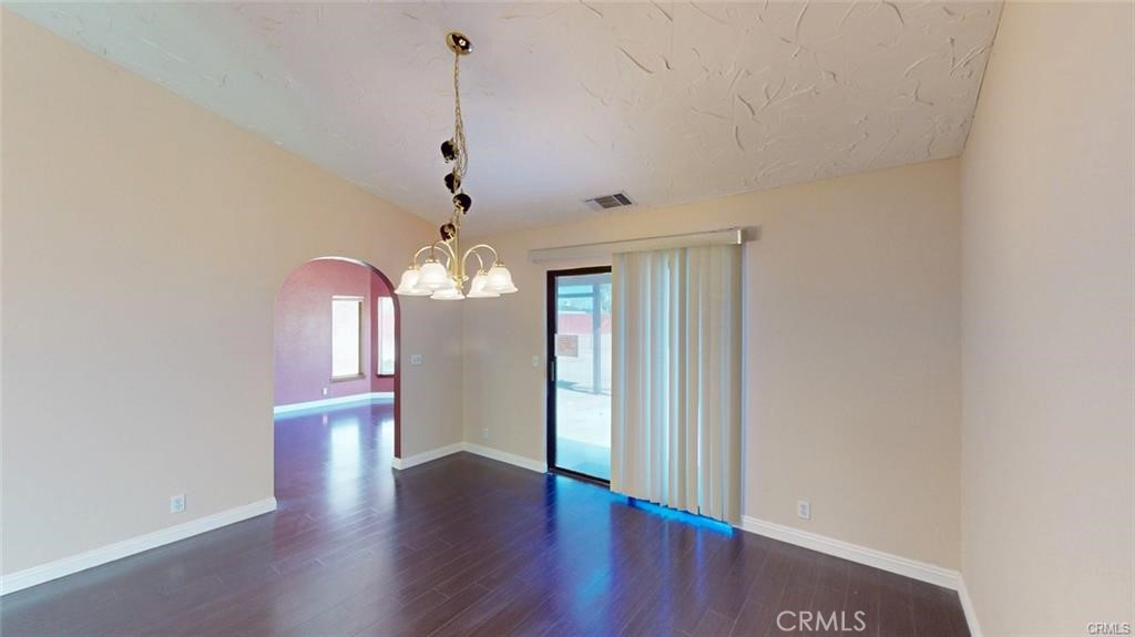 13889 Olathe Property Photo 18