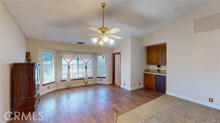 13889 Olathe Property Photo 19