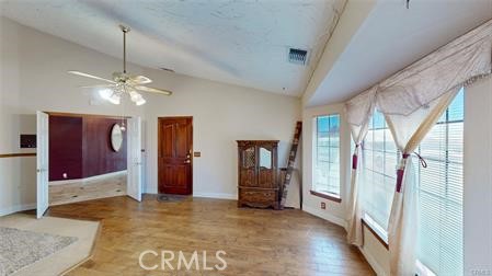 13889 Olathe Property Photo 20