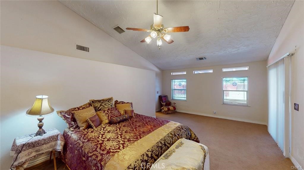 13889 Olathe Property Photo 36