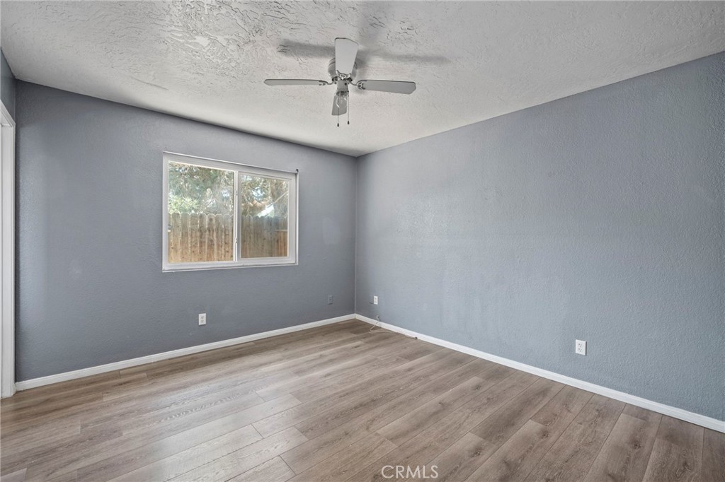 9891 3rd Avenue Property Photo 17