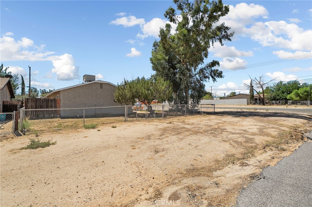 9891 3rd Avenue Property Photo 31