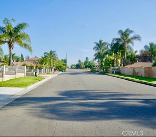 16875 Orangecrest Court Property Photo 7