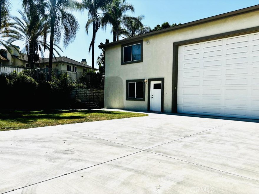16875 Orangecrest Court Property Photo 9