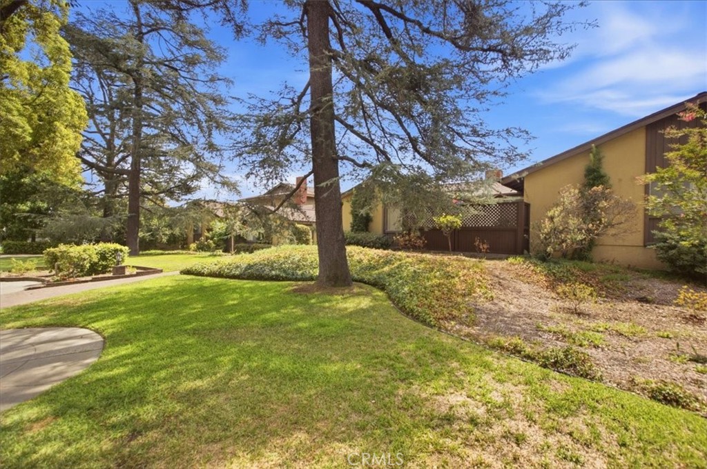 750 Arcadia Avenue 10 Property Photo 1