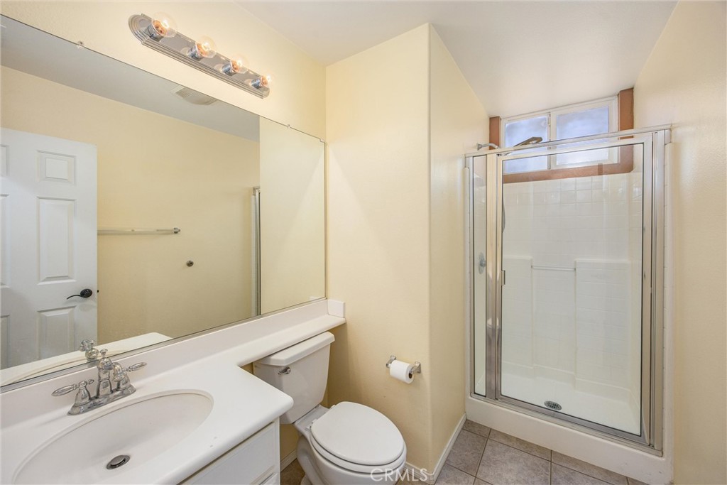 1570 Thunderbird Property Photo 24