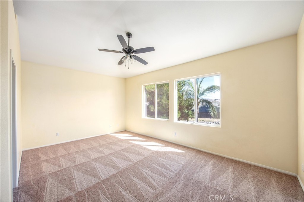 1570 Thunderbird Property Photo 30