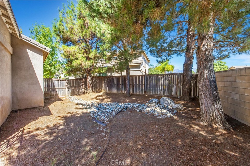 1570 Thunderbird Property Photo 37