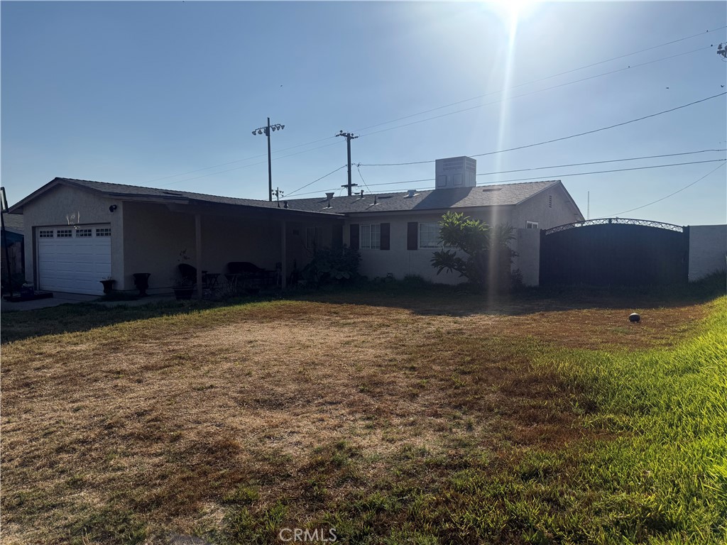 1416 Eucalyptus Drive Property Photo 3