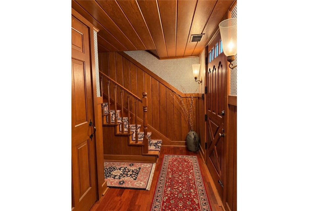 29682 Hook Creek Property Photo 12