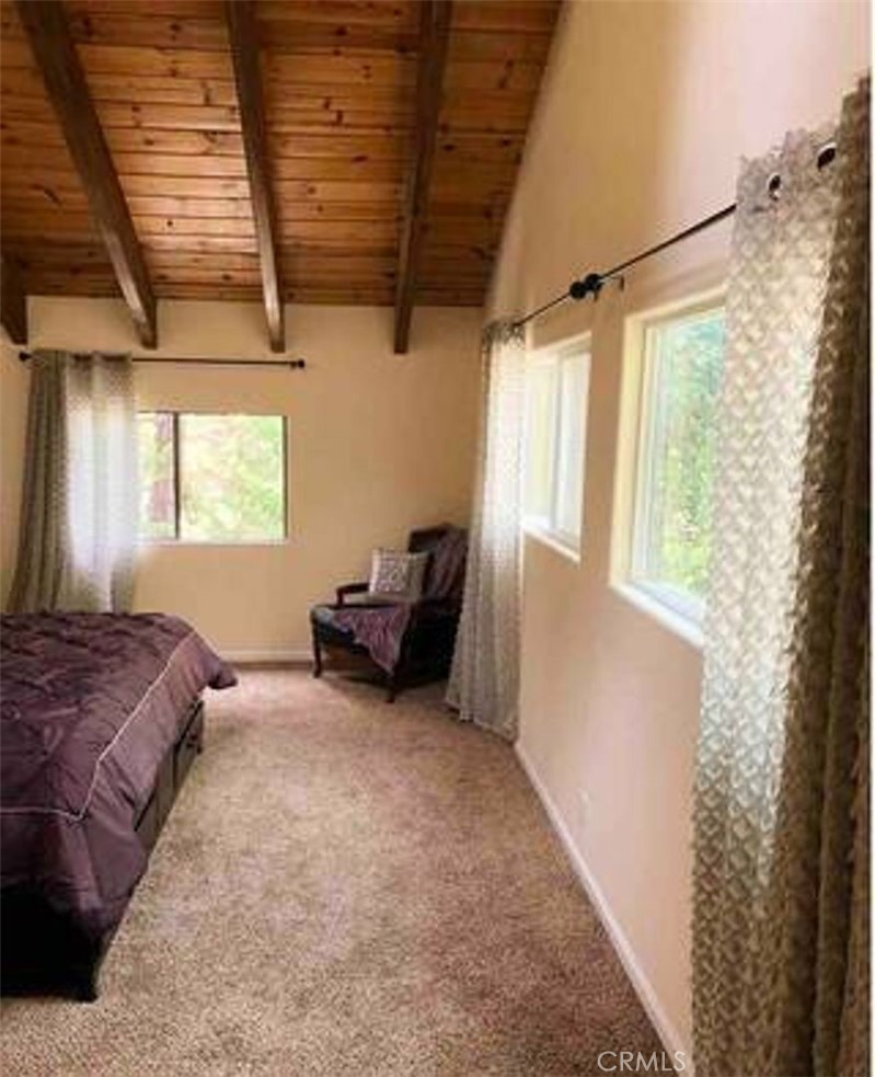 27957 Lakes Edge Property Photo 9
