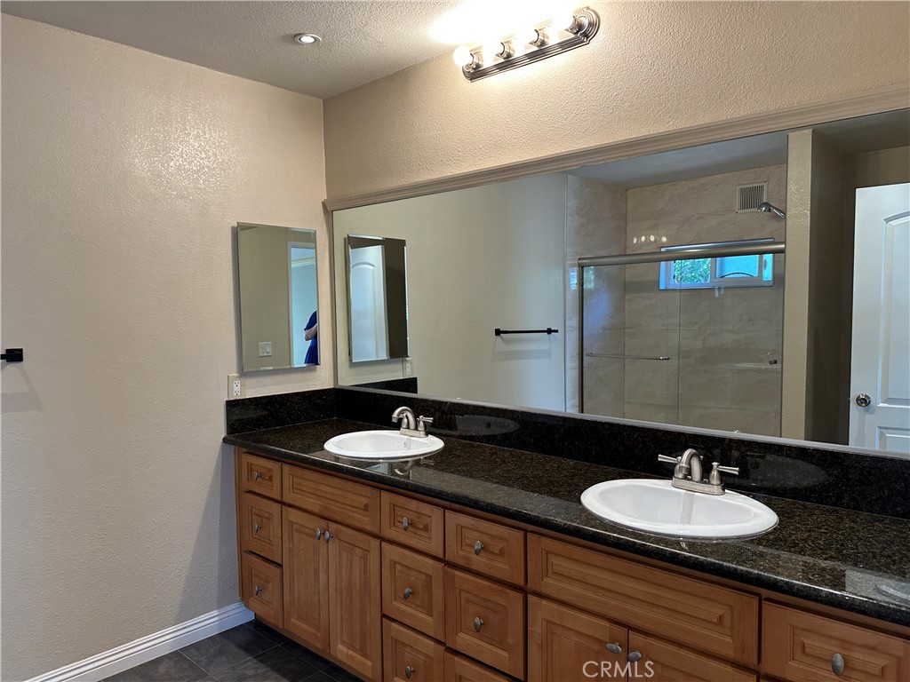 538 Iris Street Property Photo 27