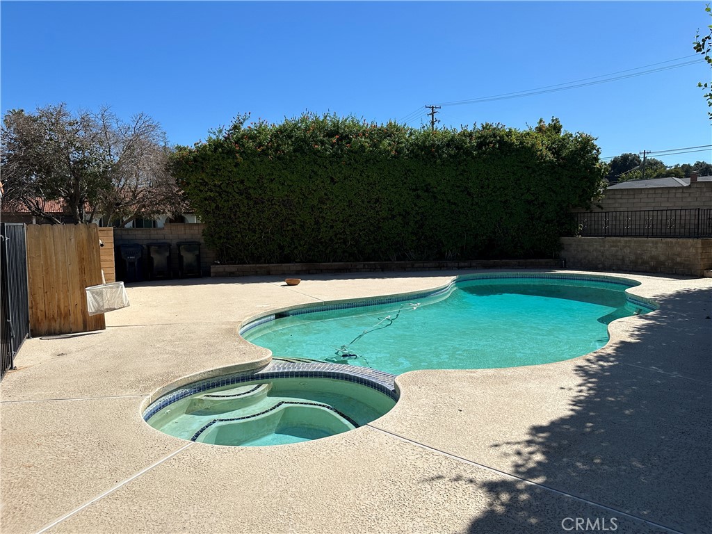 538 Iris Street Property Photo 30