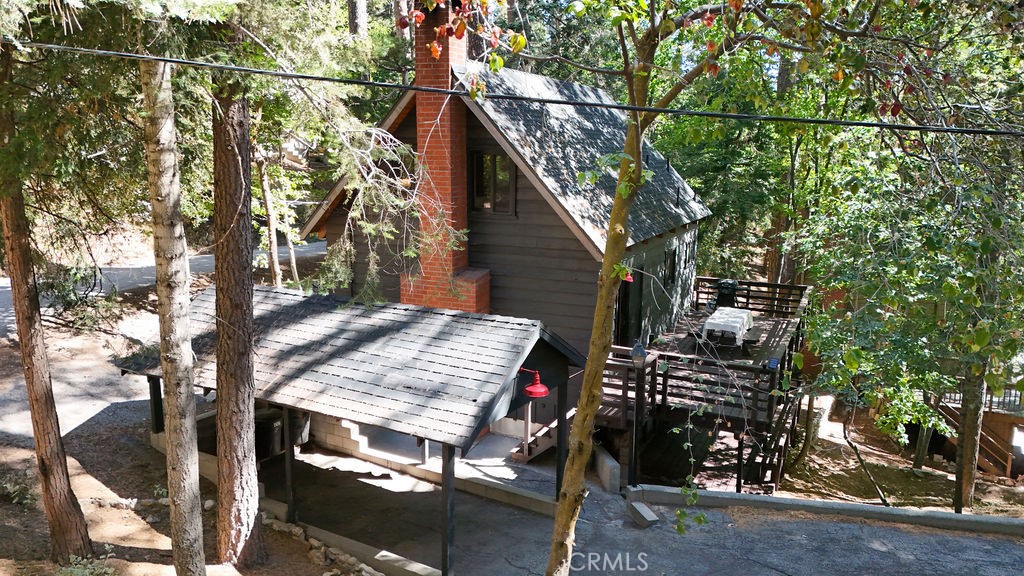 813 Poe Court Property Photo 4
