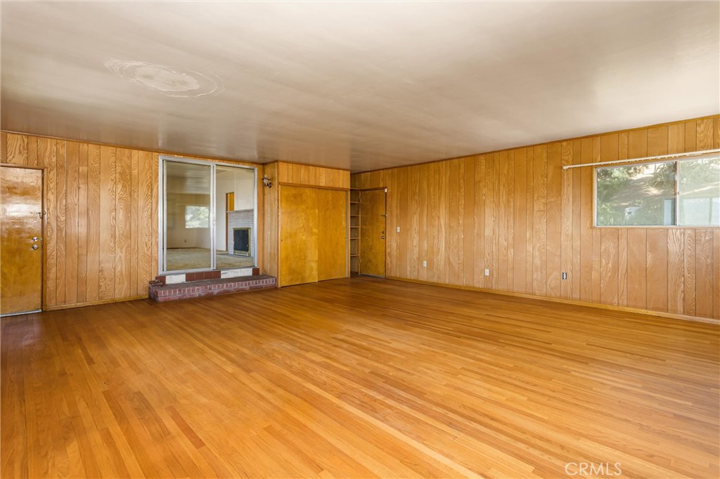 299 Anderegg Property Photo 35
