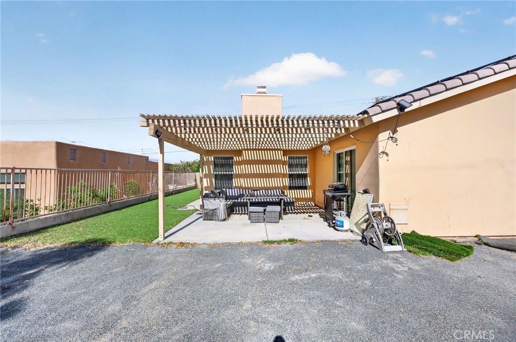 12828 Miracle Hill Property Photo 47