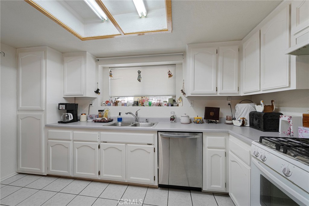 15225 Mesa Street Property Photo 13