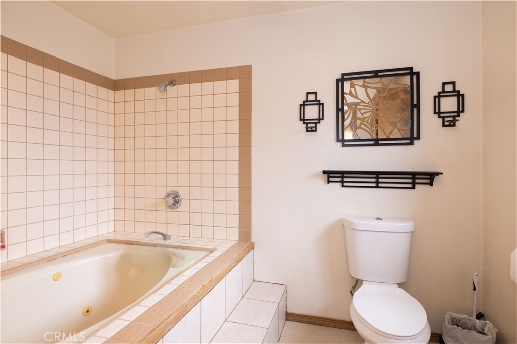 417 E Mountain View Property Photo 20