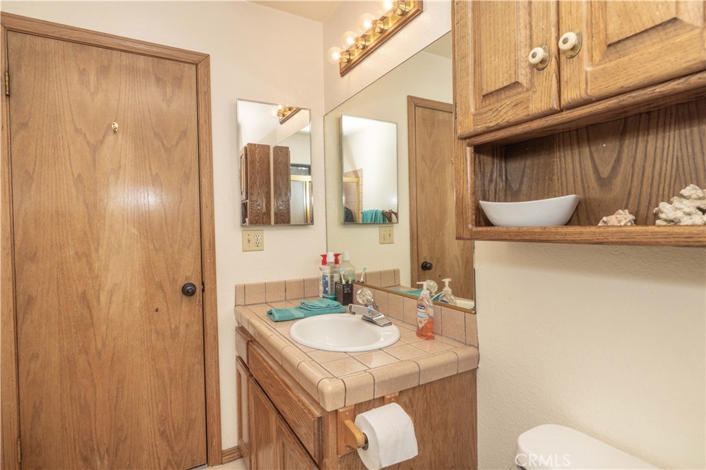 417 E Mountain View Property Photo 25