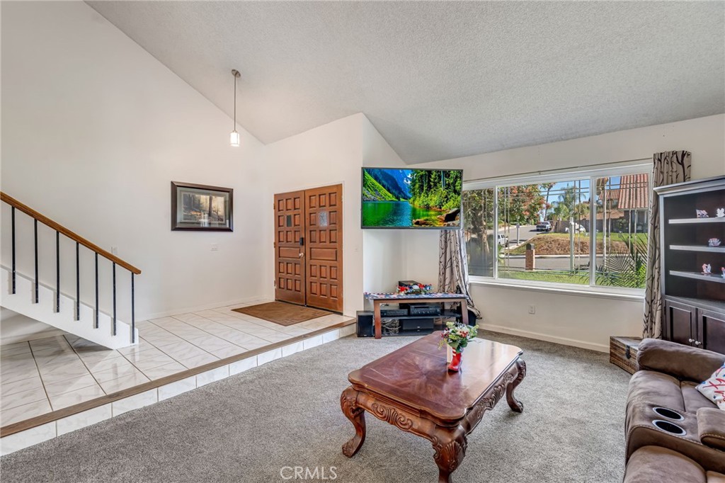 6801 Rycroft Drive Property Photo 10