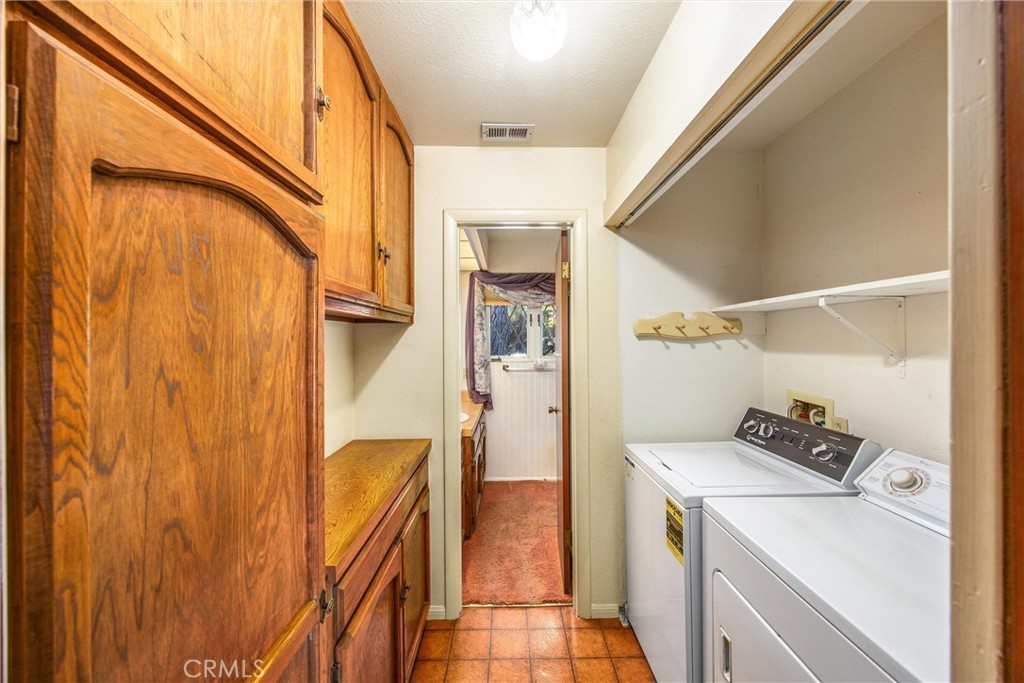37242 Oak Grove Property Photo 13