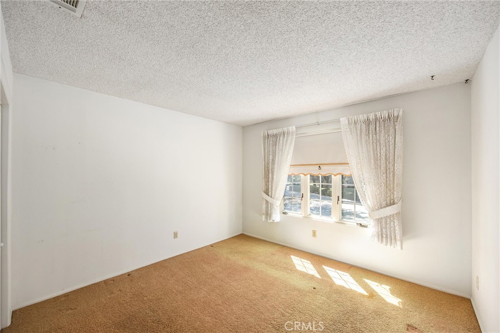 37242 Oak Grove Property Photo 29