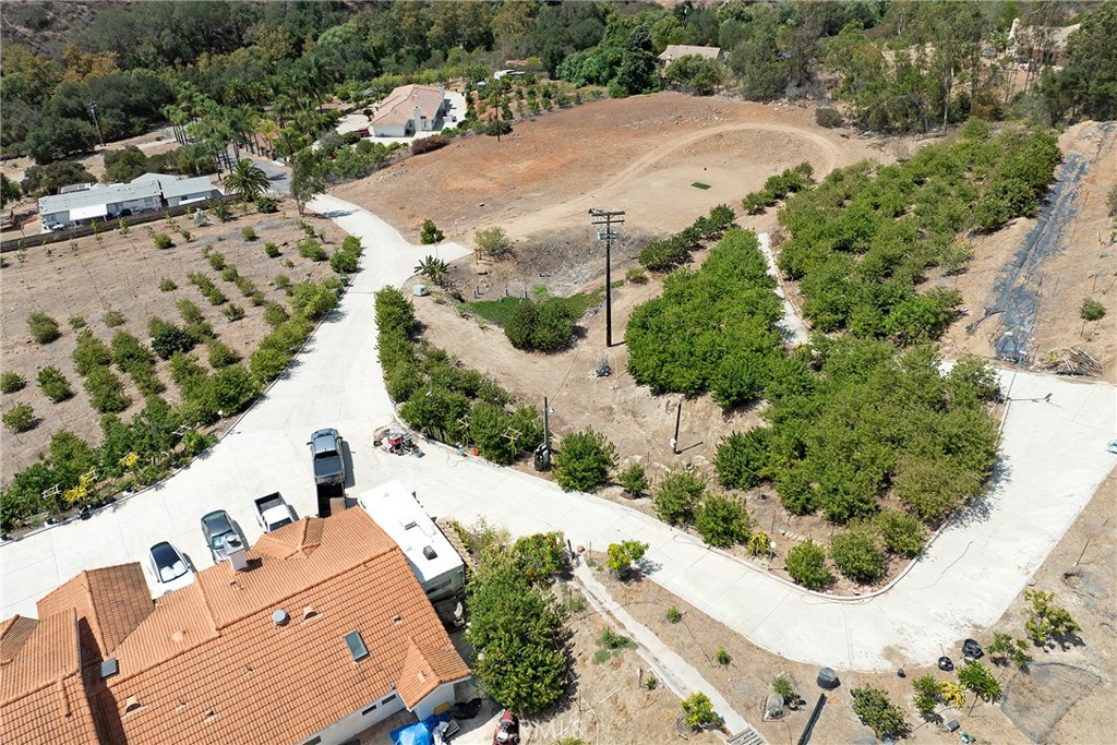 525 Stewart Canyon Road Property Photo 3