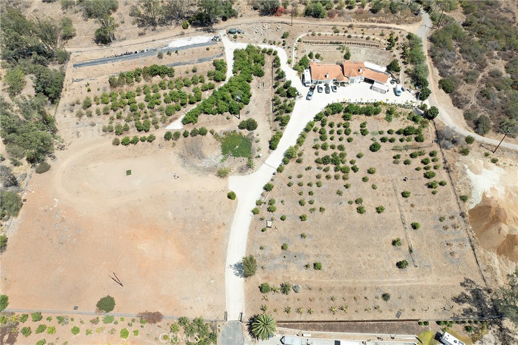 525 Stewart Canyon Road Property Photo 5