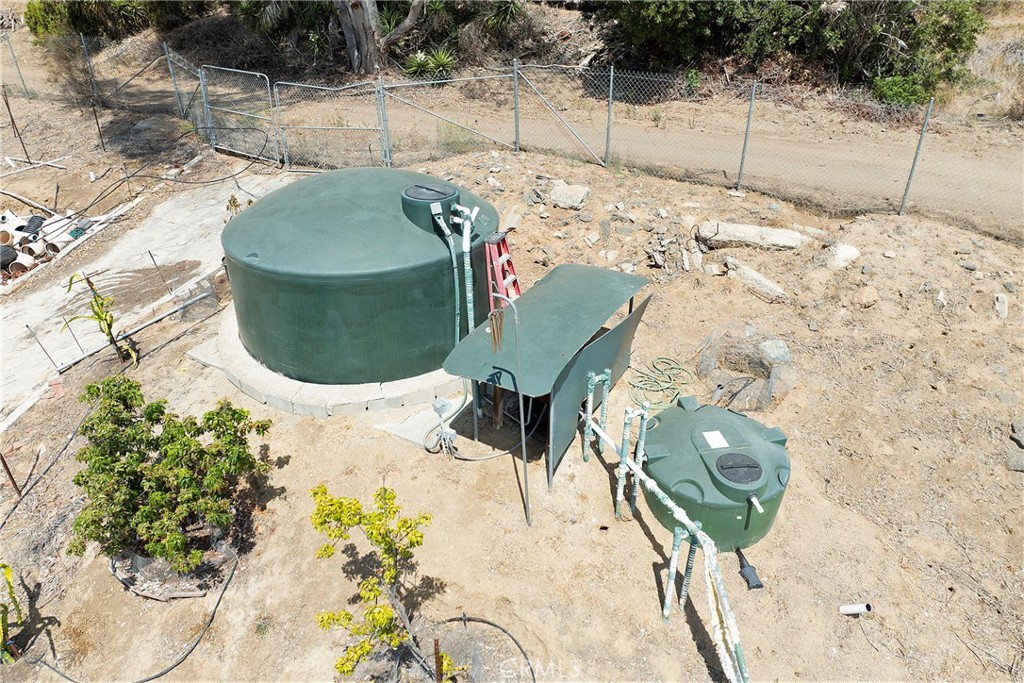 525 Stewart Canyon Road Property Photo 7